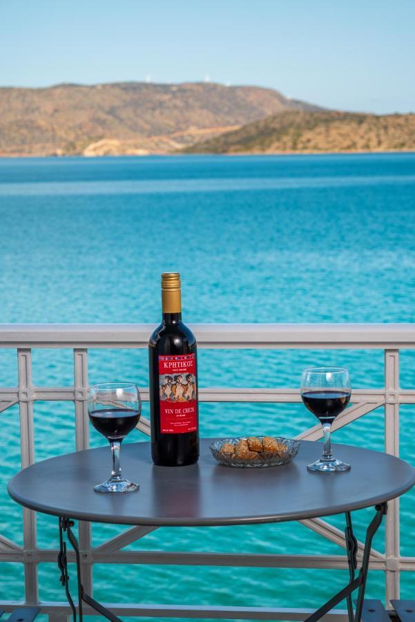 Διαμέρισμα Margarita's Seafront Luxury *